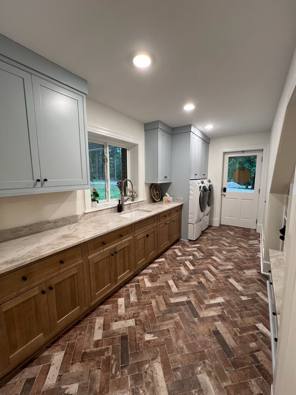 Mudroom & Laundry Room